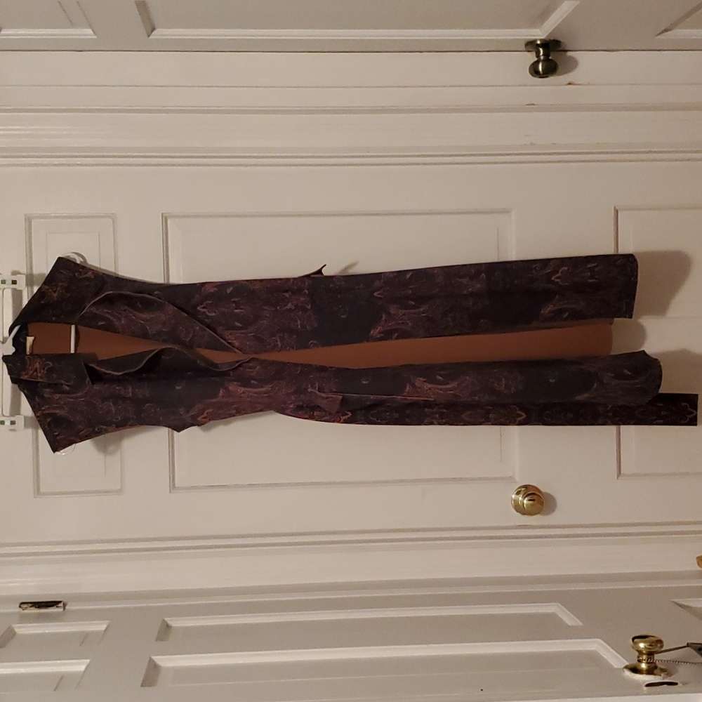 Sleeveless overcoat by Solitaire, size SMALL